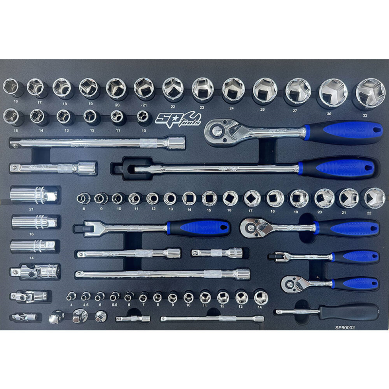 EVA TOOLKIT 67-teilig. Metrische Steckschlüssel und Zubehör für Schublade